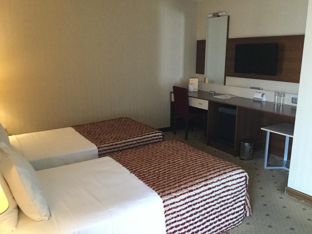 The Bostanci Otel Provincia di Provincia di Istanbul Esterno foto