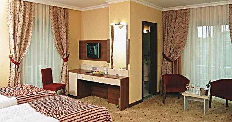 The Bostanci Otel Provincia di Provincia di Istanbul Esterno foto